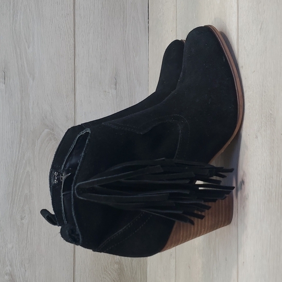 Steve Madden Women Cian Fringe Ankle Heels Booties shoes sz 9.5M - Picture 2 of 11